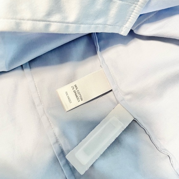 NEW Women’s BANANA REPUBLIC Stretch Button Up Poplin Shirt - Picture 3 of 15